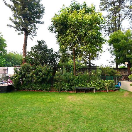 Villa Farm The Retreat - With Private Pool Manesar Exterior foto