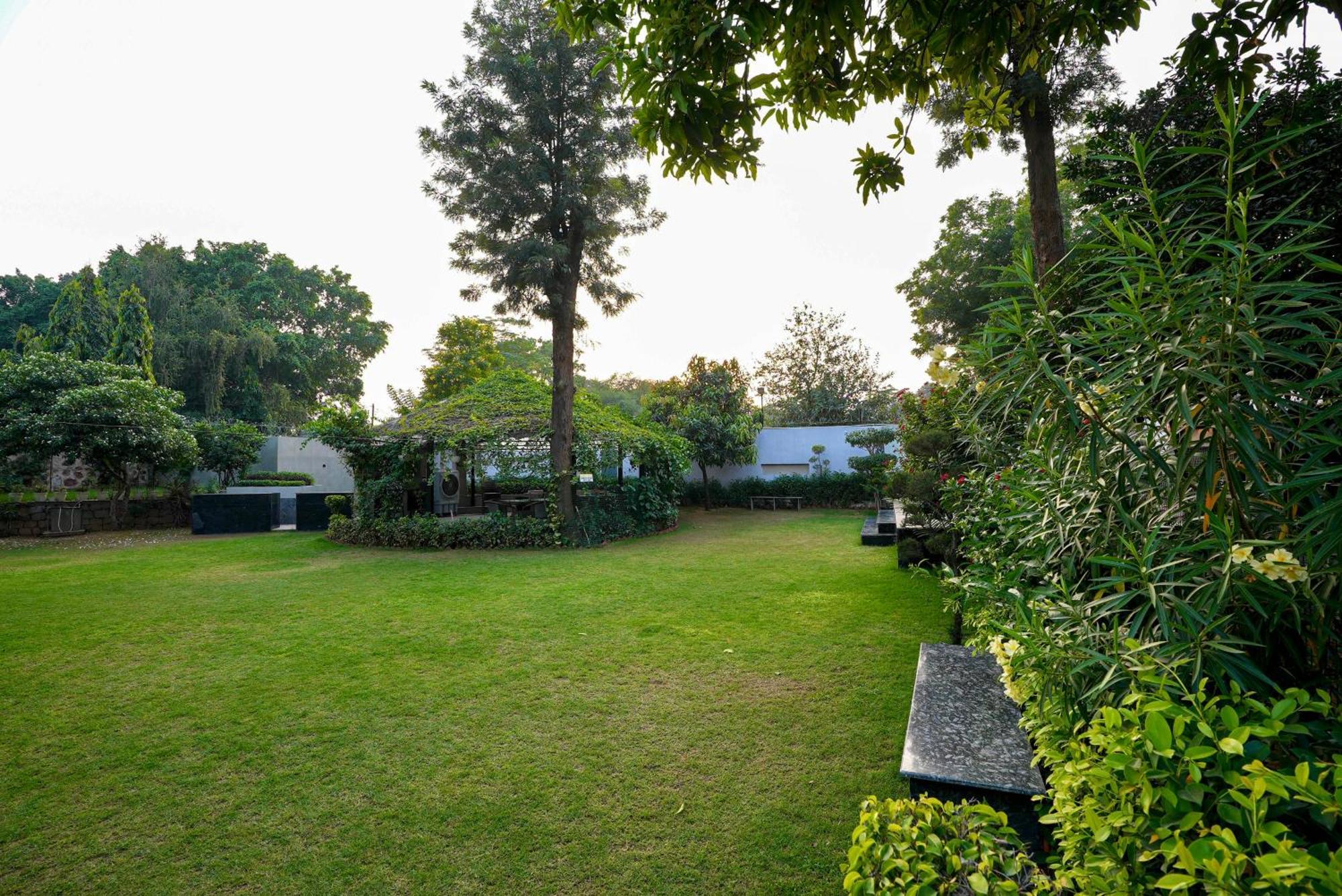 Villa Farm The Retreat - With Private Pool Manesar Exterior foto