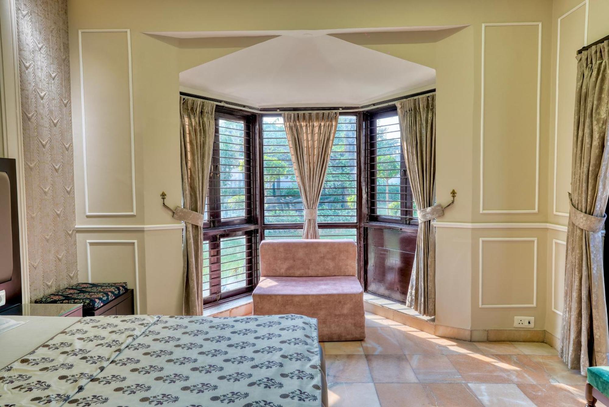 Villa Farm The Retreat - With Private Pool Manesar Exterior foto