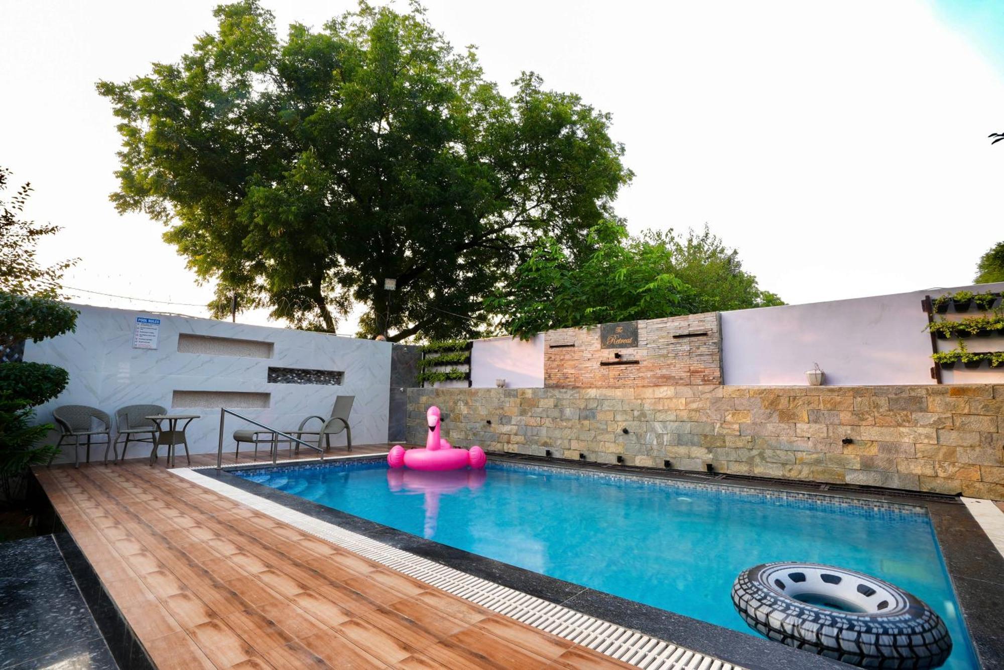 Villa Farm The Retreat - With Private Pool Manesar Exterior foto